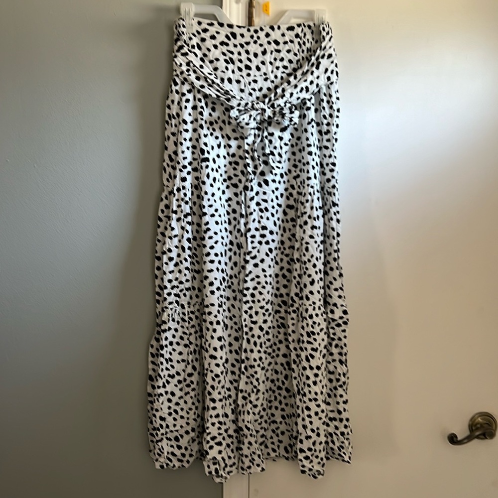 Jodifl Brand wide leg float pants size M